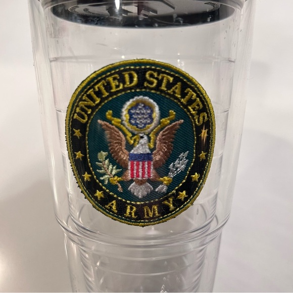 Tervis 24 OZ Clear Tumbler With Lid United States Army Logo Embroidered Patch - Picture 2 of 9